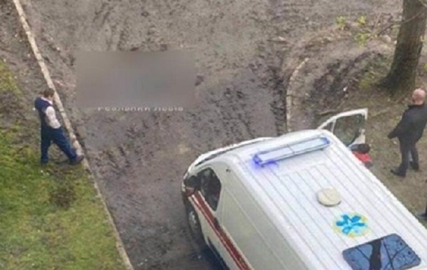 У Львові загинув студент, випавши із вікна університету