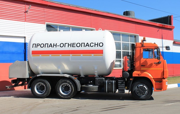 Країни Балтії планують зупинити імпорт скрапленого газу із РФ