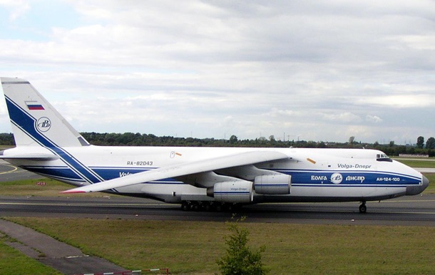 Канада арештувала російський Ан-124 і обіцяє передати його Україні