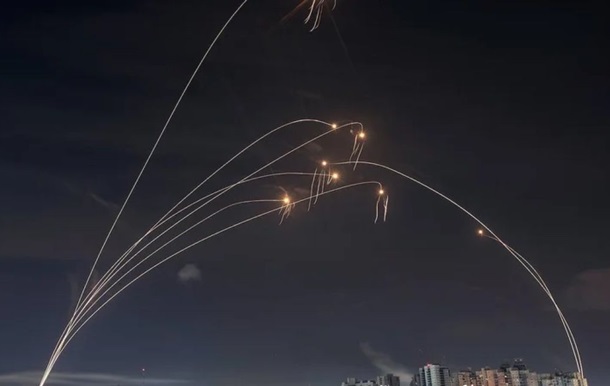 З явилось відео обстрілу ізраїльського Ашкелону