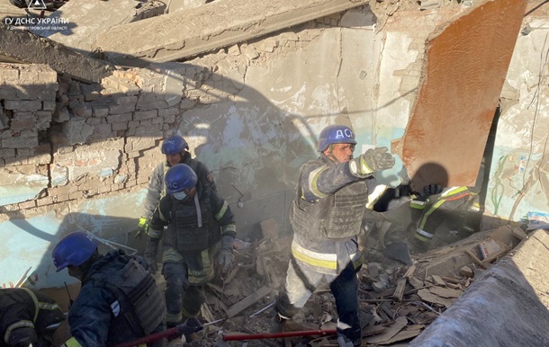 Обстрел гимназии в Никополе: количество жертв возросло