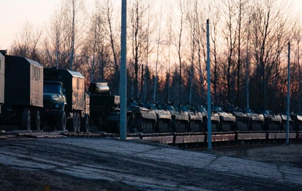 Білорусь перекинула техніку і військових до кордону з Литвою - соцмережі