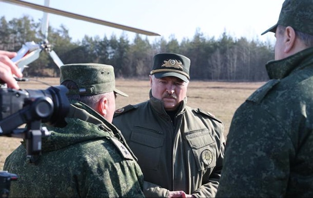Теракт у Підмосков ї: Лукашенко розповів, як не спав разом з Путіним