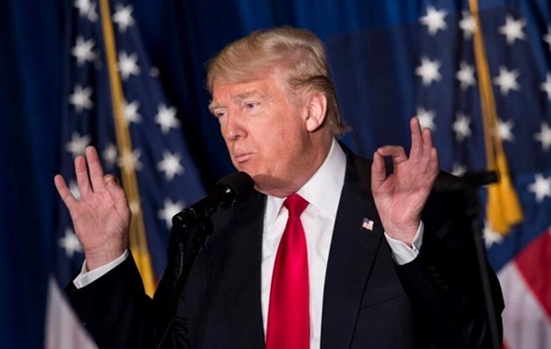ЗМІ: Трамп підтримує допомогу Києву, але як позику