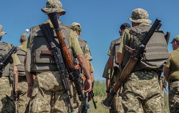 В Україні продовжили дію воєнного стану