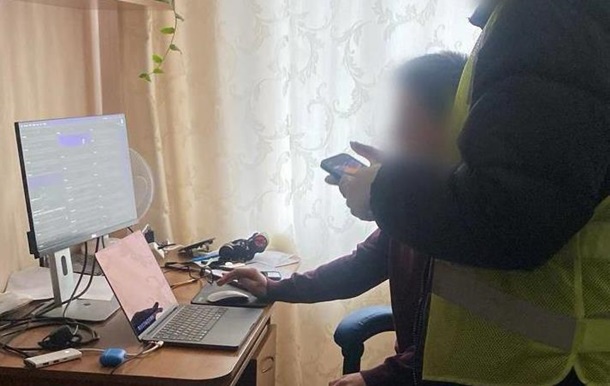 Викрито хакера, що продавав талони на послуги в сервісних центрах МВС