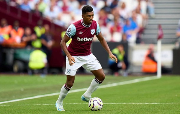 Шахтер сделал предложение по вингеру команды АПЛ