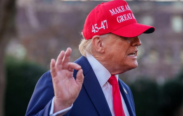 Трамп чекає від Зеленського вибачень - Bloomberg
