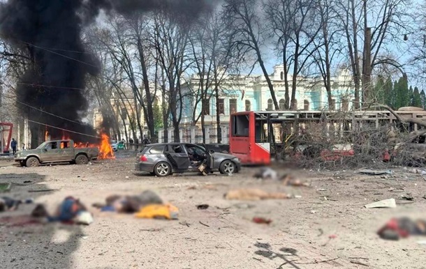 У мережі показали кадри з церкви у Сумах під час російського удару