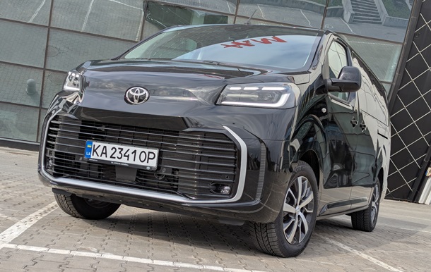 Великий вен та ще більші можливості: Toyota Proace і Proace Verso