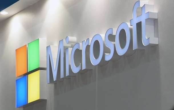 Компанія Microsoft звільняє близько 7000 працівників