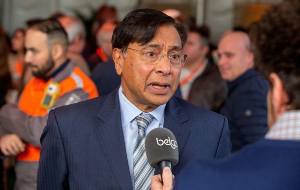 Индийский миллиардер закупает санкционную российскую нефть - СМИ