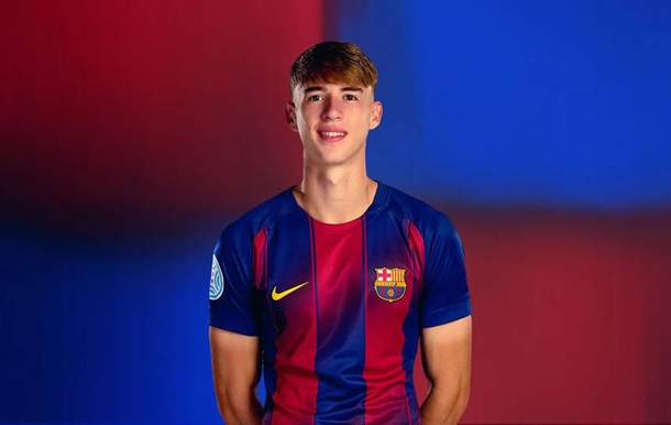Барселона доверила место в составе своему 19-летнему воспитаннику