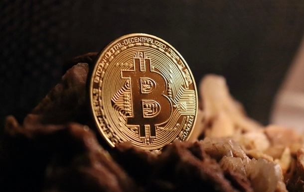 Bitcoin впервые с 2018 года закрыл месяц в минусе