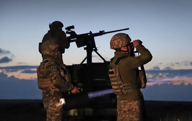 РФ за ночь атаковала Украину более чем 130 дронами