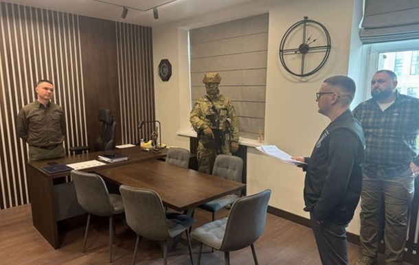 Топ-чиновники управлений СБУ получили подозрения