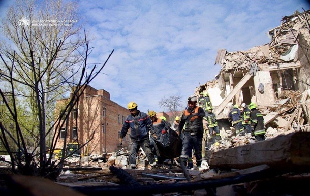 Днепр подвергся новому удару, число жертв возросло