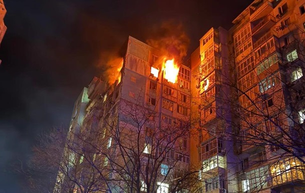 РФ массированно атаковала Одессу: горят высотки