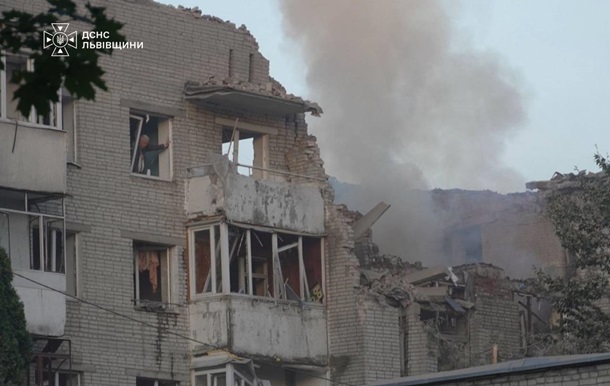 Во Львове под завалами нашли погибшего