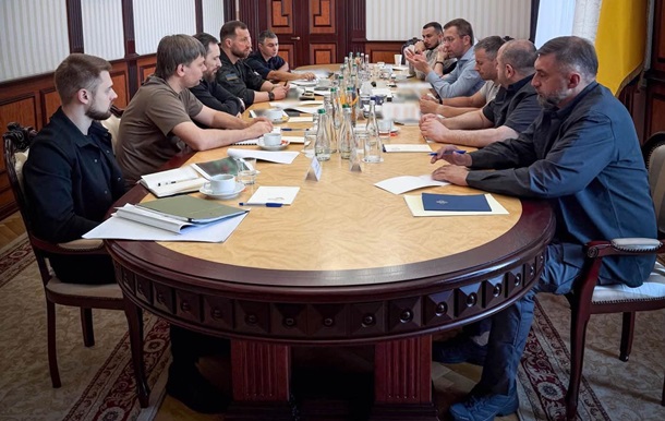 Украине не хватает денег на армию