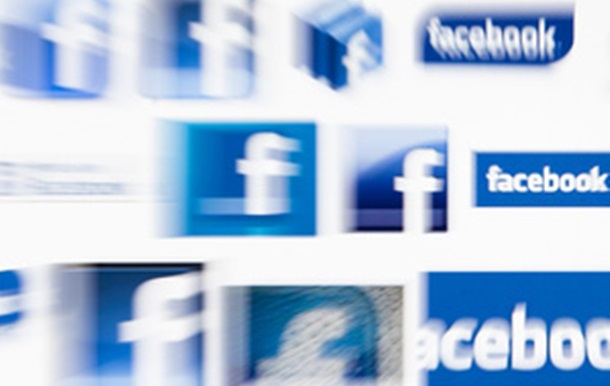 Група студентів судиться з Facebook через персональні дані