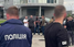 В Киеве правоохранители проверяют офисы, автомобили и документы граждан