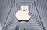 Стоимость складного iPhone превысит $3000 - аналитики
