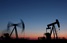 Нафта дешевшає на тлі надій на деескалацію